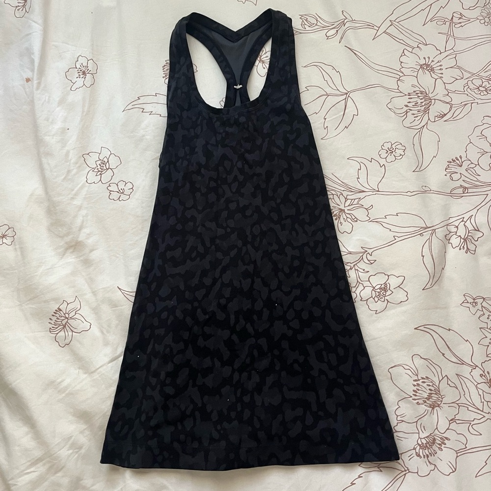 Lululemon Razorback Tank Top